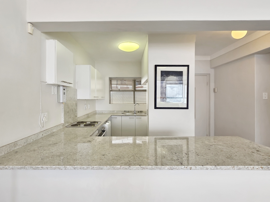 2 Bedroom Property for Sale in Three Anchor Bay Western Cape